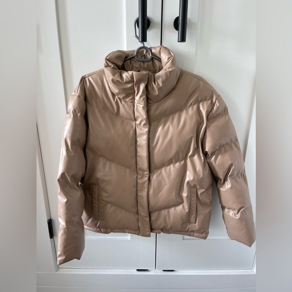 Steve Madden Puffer